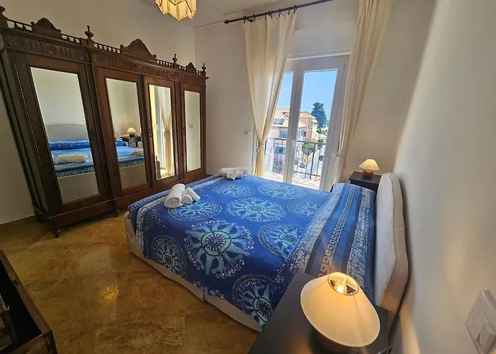 La Casa Di Iole A San Lorenzo, Trilocale In Via Pietrabruna Vicino Alle Spiagge